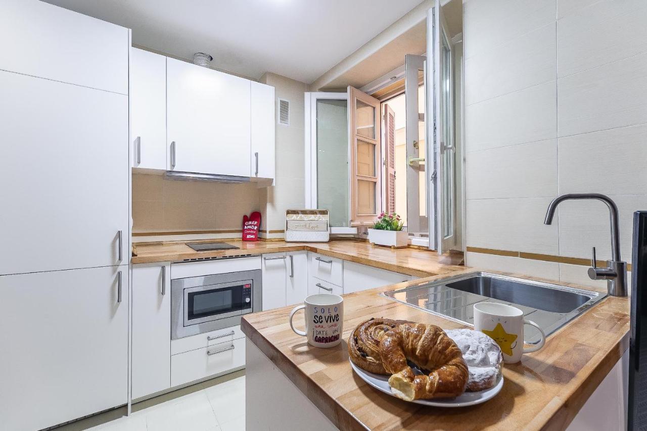 Central Malaga Apartment At Mitjana Plaza Exteriér fotografie