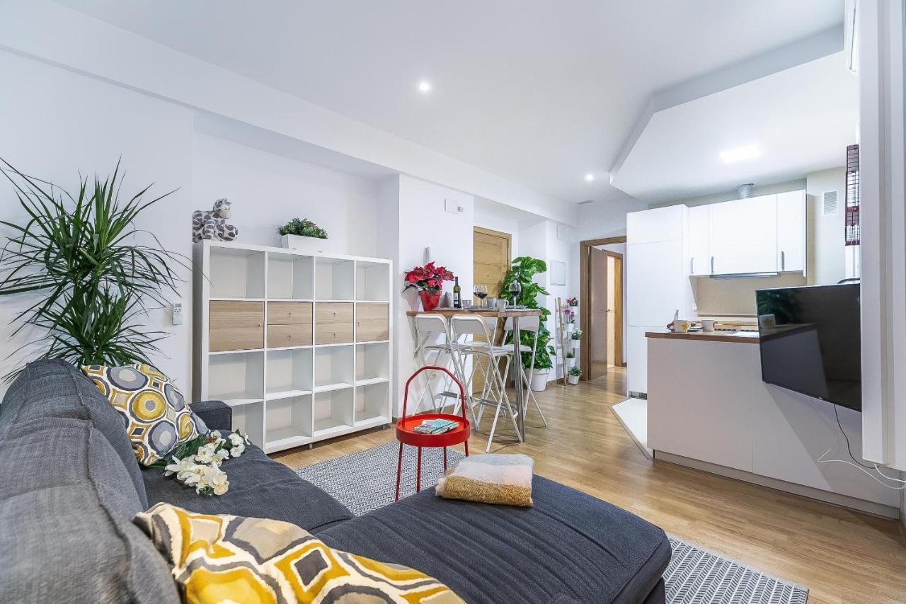 Central Malaga Apartment At Mitjana Plaza Exteriér fotografie
