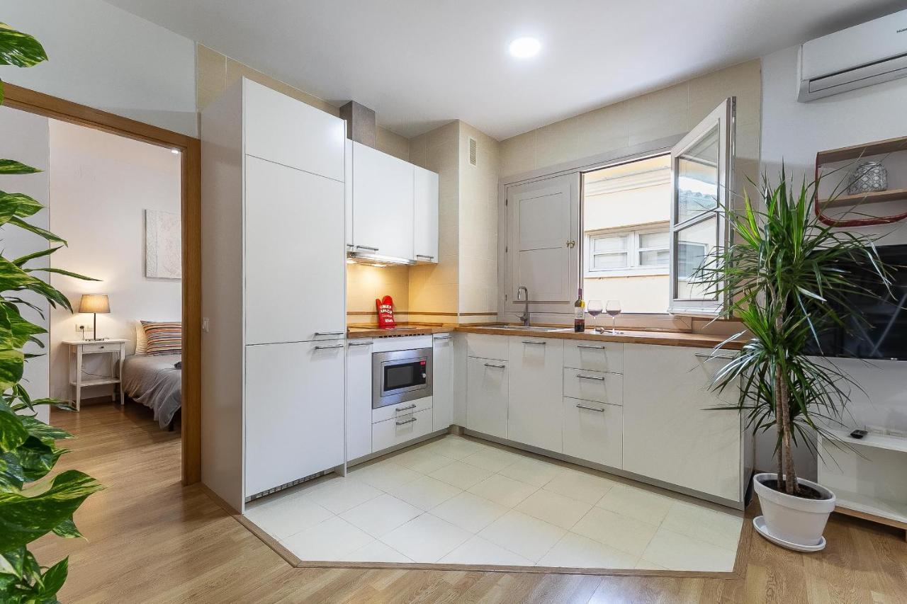 Central Malaga Apartment At Mitjana Plaza Exteriér fotografie